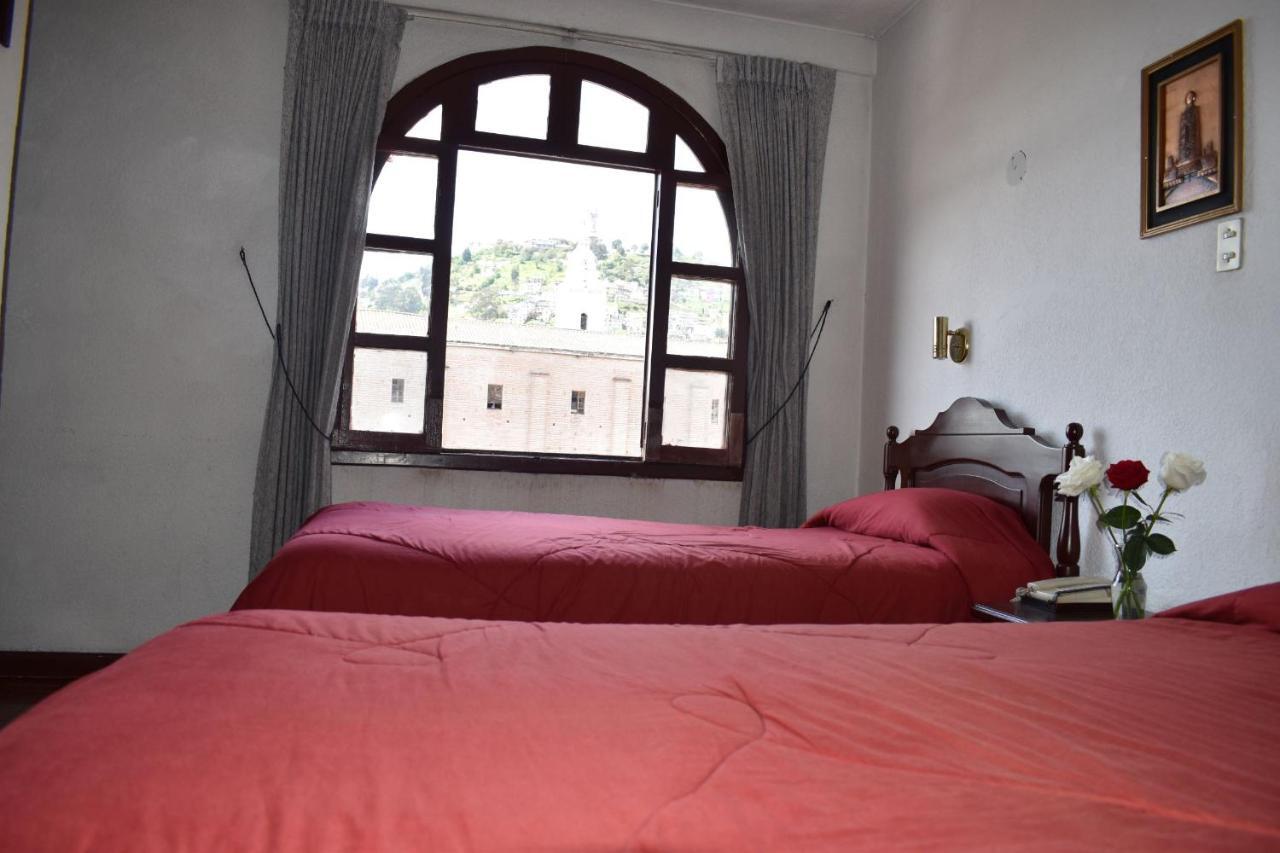 Huasi Continental Hotel 3*