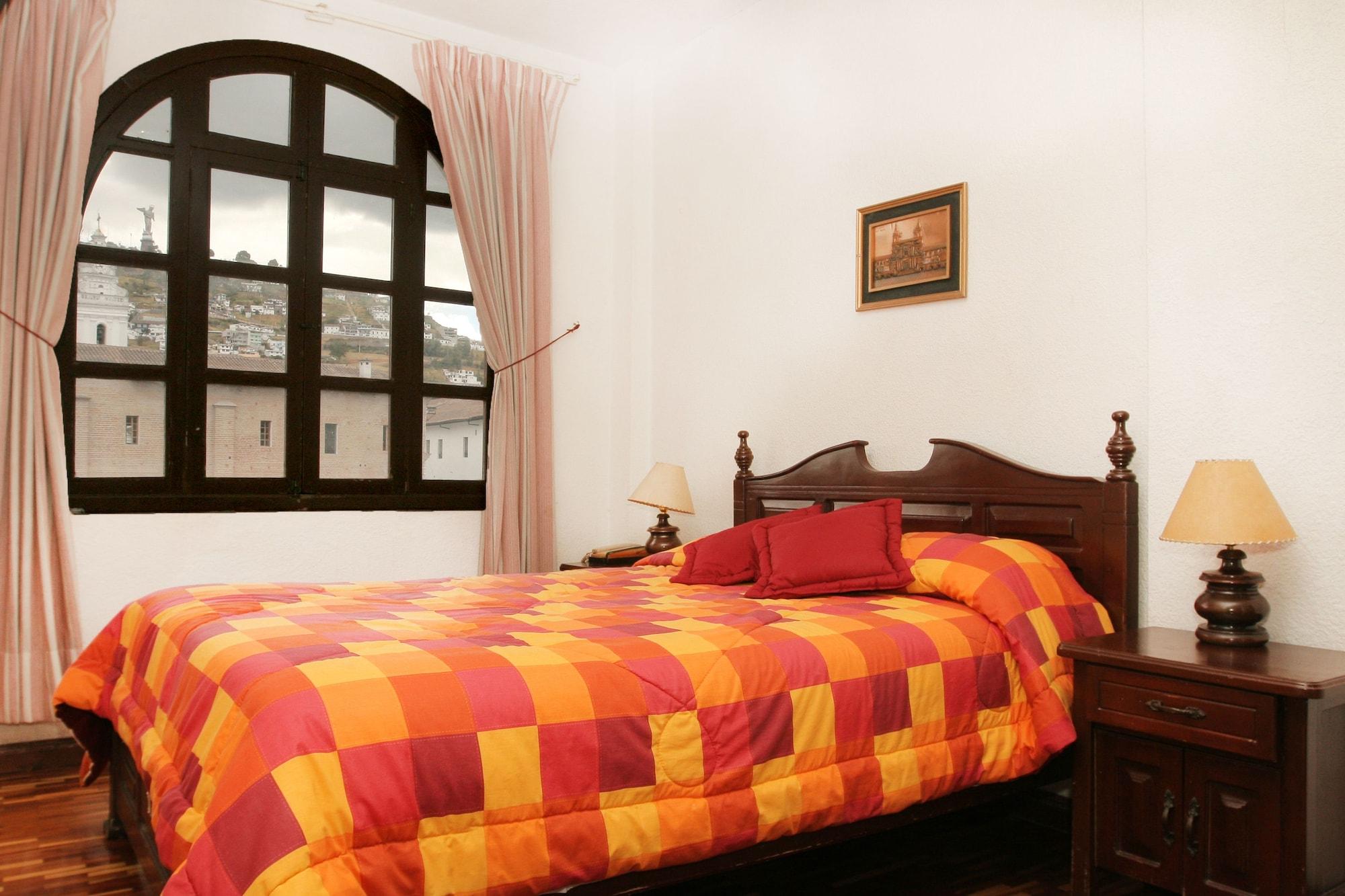 Hotel Huasi Continental 3*