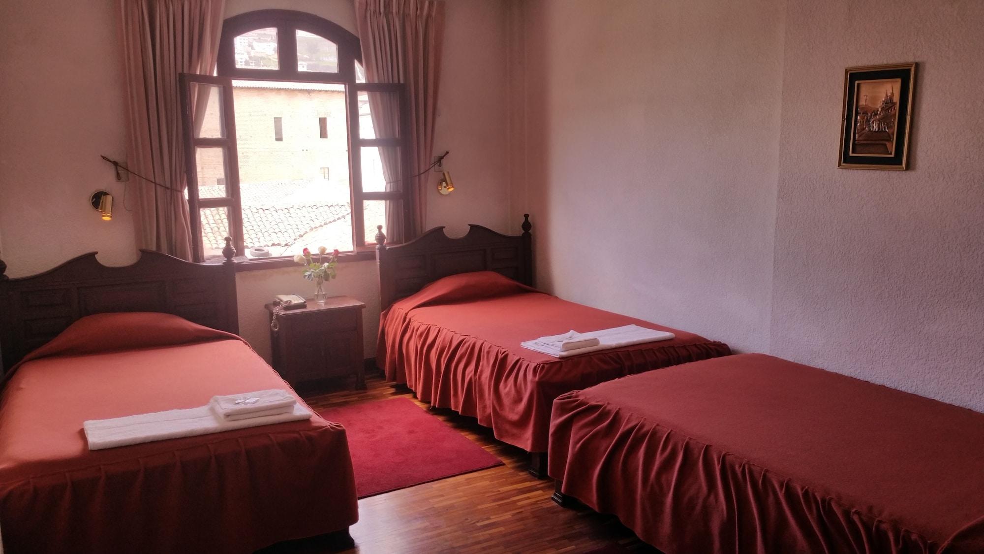 Huasi Continental 3* Quito